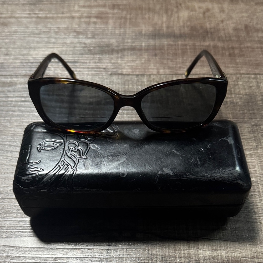 Versace 3148 Tortoise Shell Sunglasses with Black Case